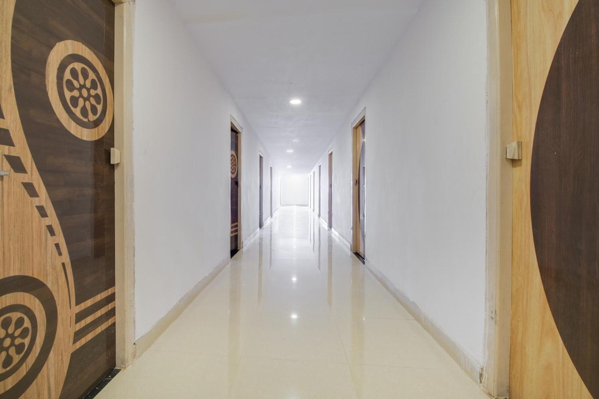 Hotel O Surya Prabha Kurmannapalem Exterior photo